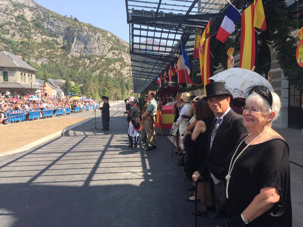 Canfranc vuelve a los años 20 para recrear la inauguración de la estación Canfranc vuelve a los años 20 para recrear la inauguración de la estación
