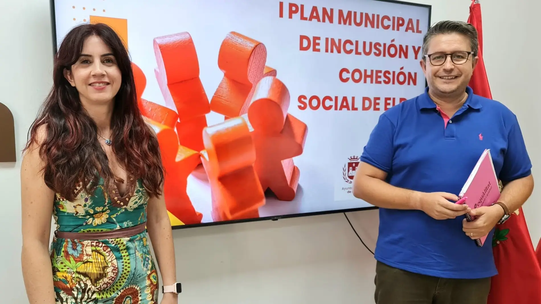 Alba García, concejala de Bienestar Social, y José Luis Sahuquillo, director de Equalitat