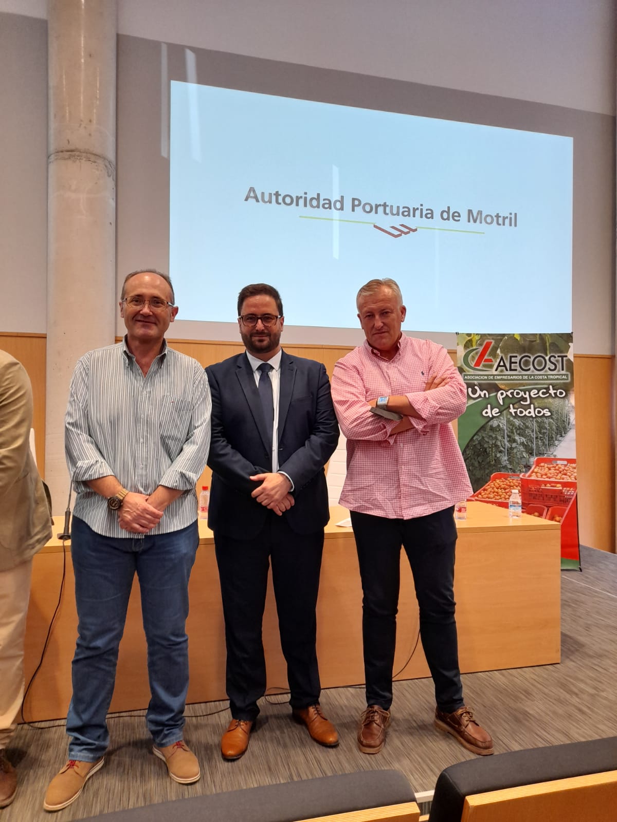Fernando Moreno: " Es el momento que, con la cogobernanza, la Junta se moje para financiar el 20% del desglosado número 9" Fernando Moreno: " Es el momento que, con la cogobernanza, la Junta se moje para financiar el 20% del desglosado número 9"