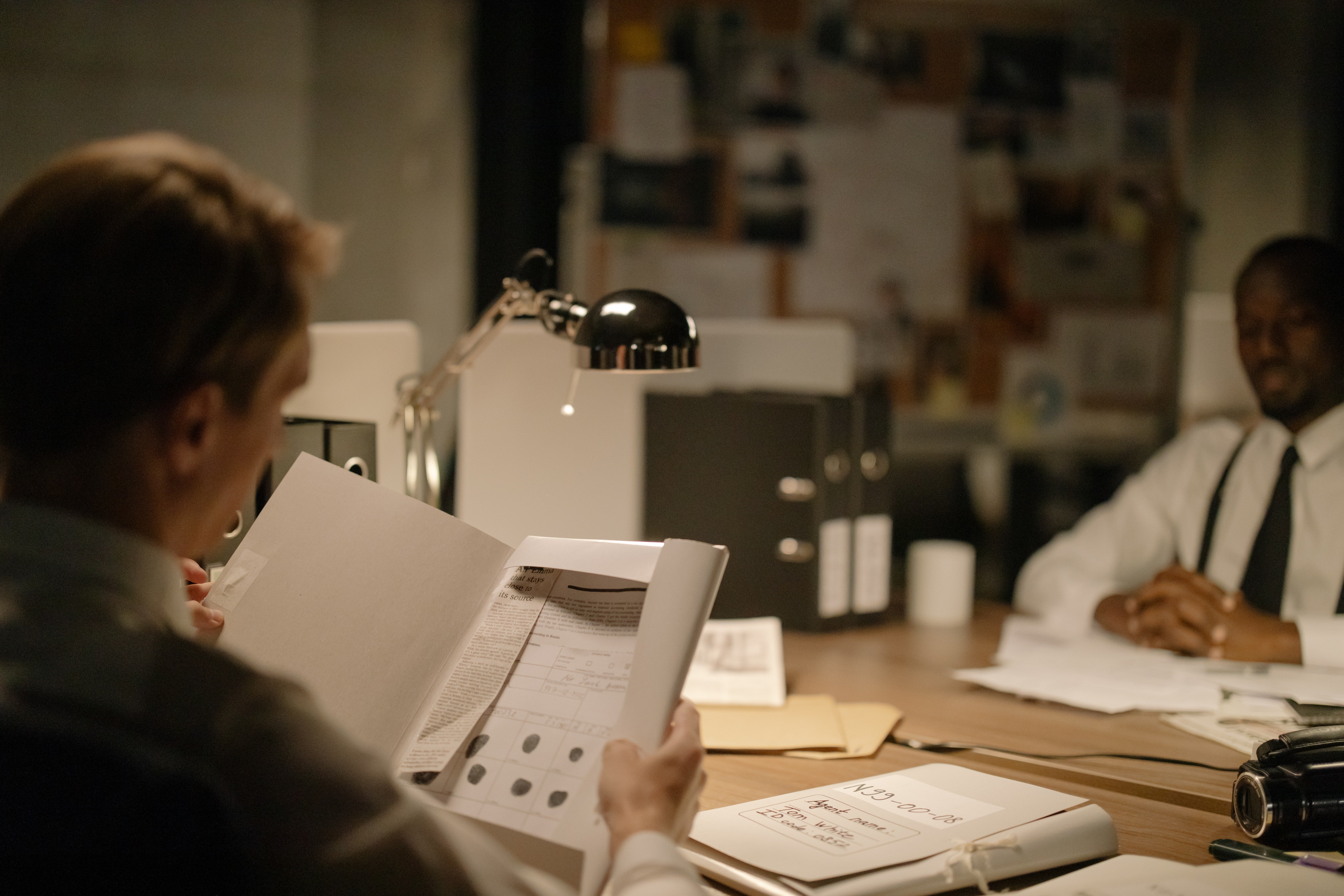 De Camilleri a Montalbán: viaje no sólo mediterráneo por nuestros divinos detectives De Camilleri a Montalbán: viaje no sólo mediterráneo por nuestros divinos detectives