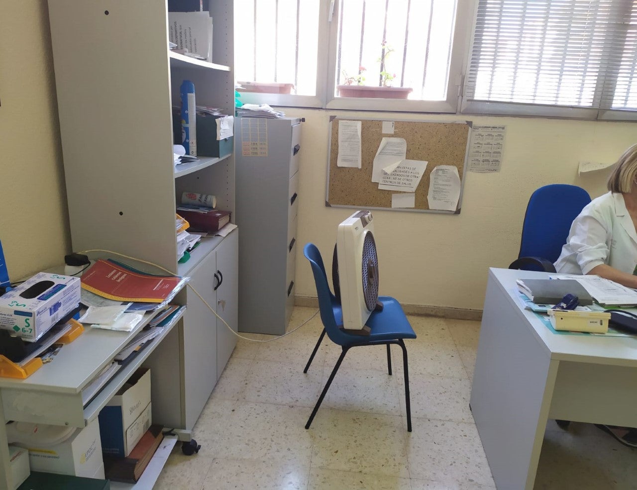 Una semana sin aire acondicionado en el centro de salud del Grau de Castellón Una semana sin aire acondicionado en el centro de salud del Grau de Castellón