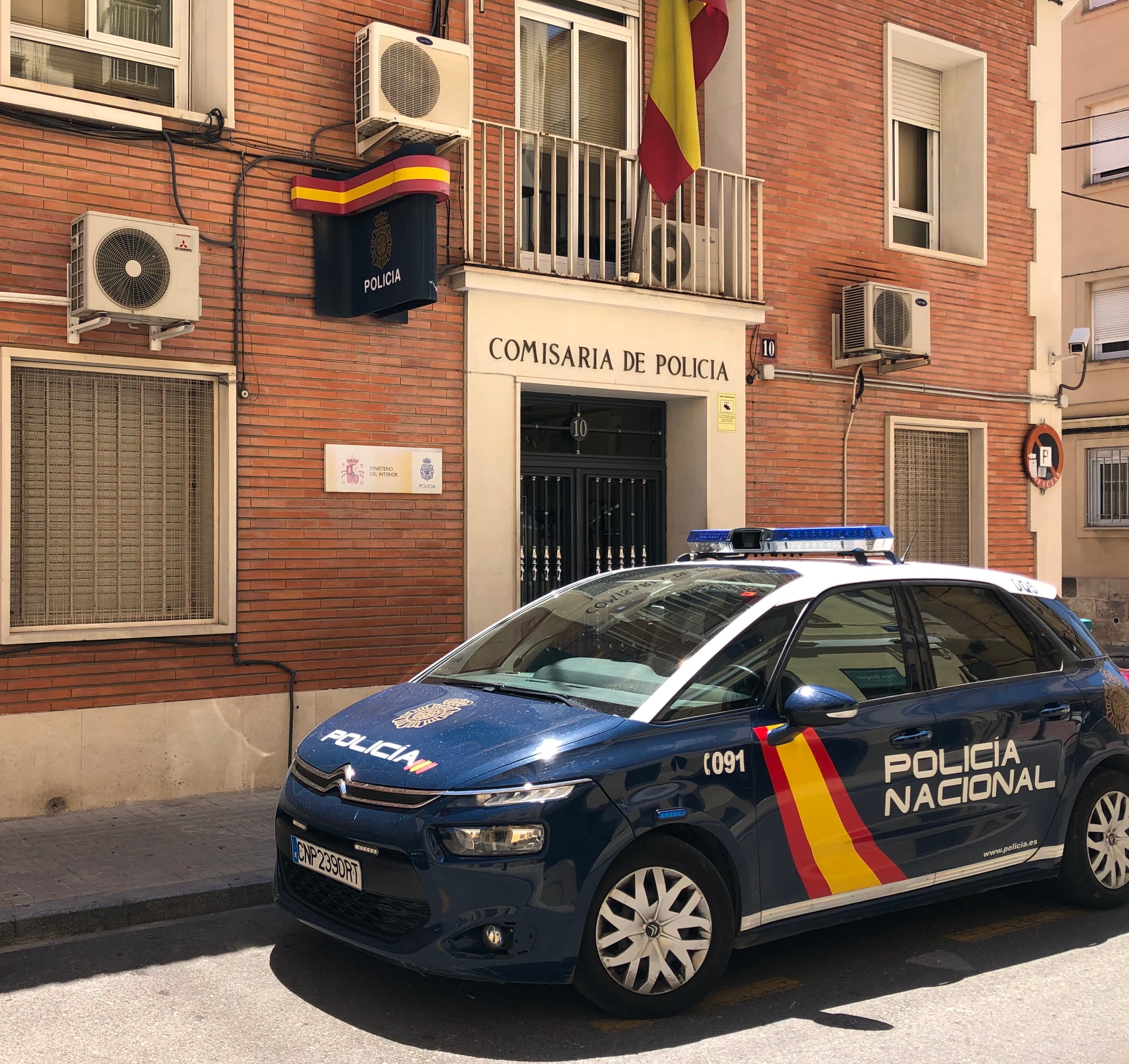 La Policía Nacional detiene en Alcoy al presunto autor de numerosos robos con uso de violencia extrema La Policía Nacional detiene en Alcoy al presunto autor de numerosos robos con uso de violencia extrema