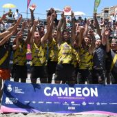 El club de balonmano playa torrevejense, Rayito Salinero, se corona en el Arena 1000 de Almería 
