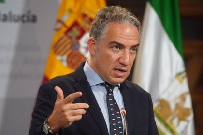 Bendodo: "El Gobierno del cambio termina hoy su trabajo y el del impulso de Andalucía empieza a trabajar el lunes" Bendodo: "El Gobierno del cambio termina hoy su trabajo y el del impulso de Andalucía empieza a trabajar el lunes"