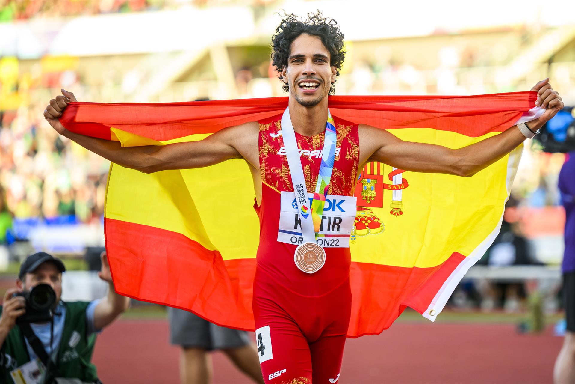 Mohamed Katir logra la medalla de bronce en el 1.500 del Mundial de Oregón Mohamed Katir logra la medalla de bronce en el 1.500 del Mundial de Oregón