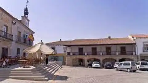 Plaza Mayor de Dos Torres Plaza Mayor de Dos Torres
