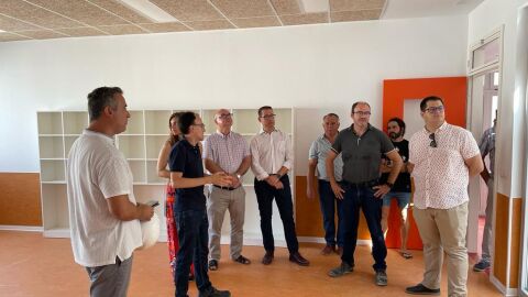 Visita de V&iacute;ctor Garc&iacute;a i Tom&aacute;s al CEIP Gasparot