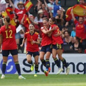 Las jugadoras de la selección española celebran un gol durante la Eurocopa