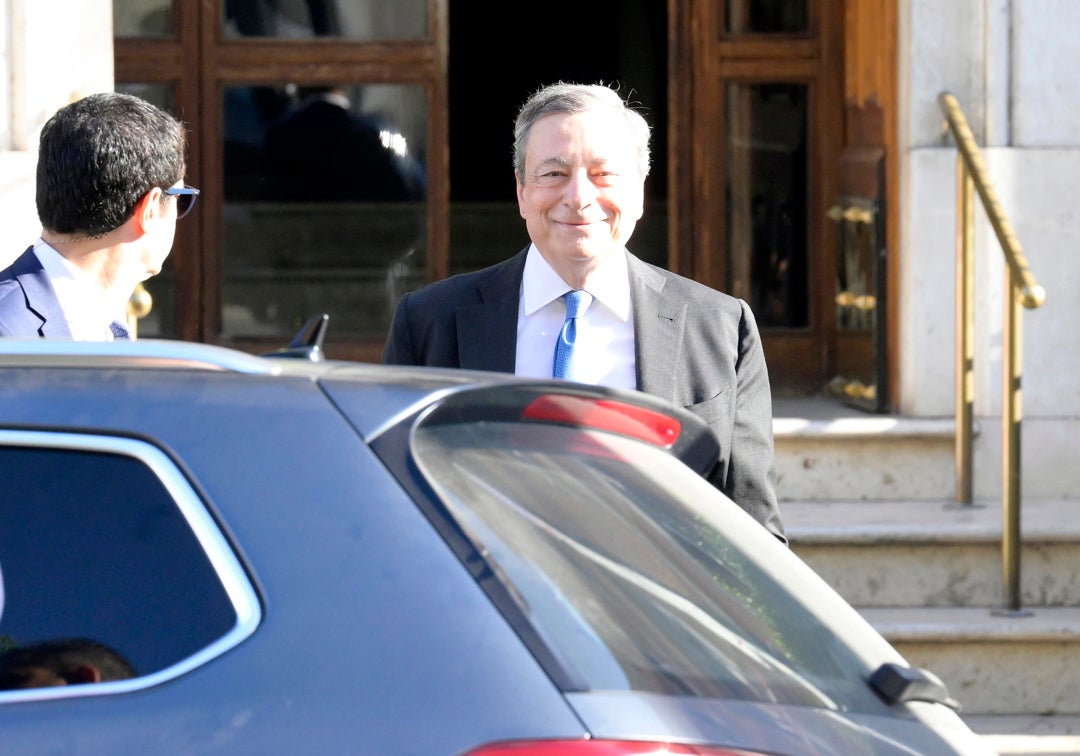 Persona física y un señor de Murcia: Elecciones anticipadas en Italia, fin de la era Draghi Persona física y un señor de Murcia: Elecciones anticipadas en Italia, fin de la era Draghi