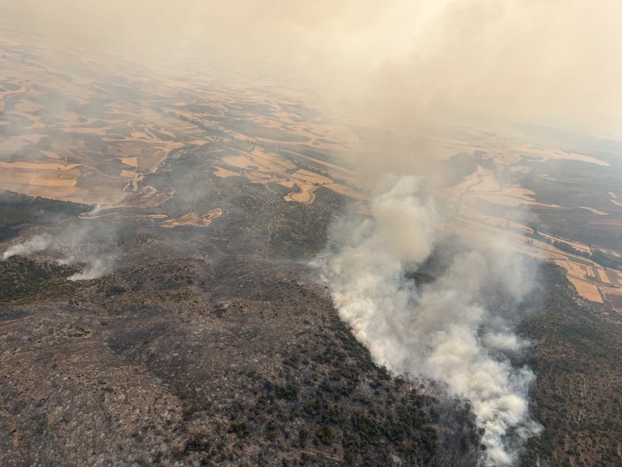 El incendio de Ateca en fase de estabilización El incendio de Ateca en fase de estabilización