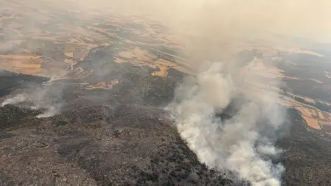 Vista aérea del incendio de la Comarca de Calatyud