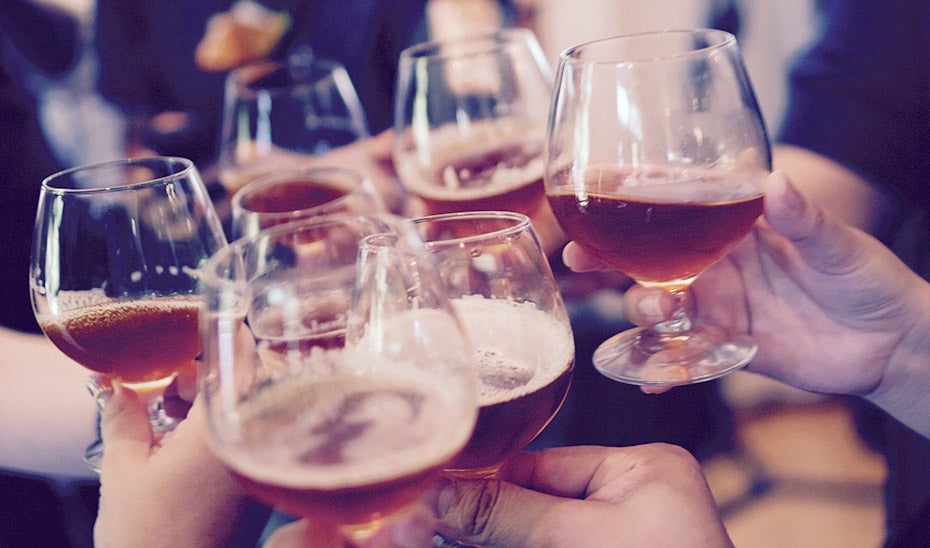 La Región de Murcia, entre las comunidades donde la ingesta de alcohol es mayor La Región de Murcia, entre las comunidades donde la ingesta de alcohol es mayor