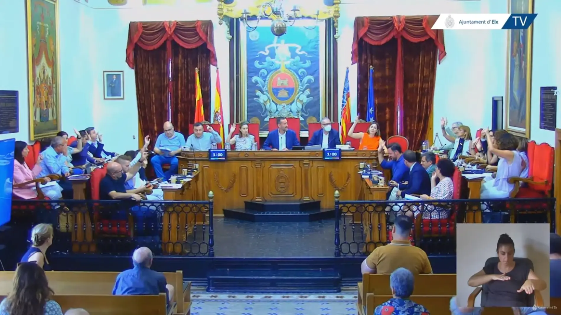 Pleno municipal del mes de julio de 2022 en el Ayuntamiento de Elche.