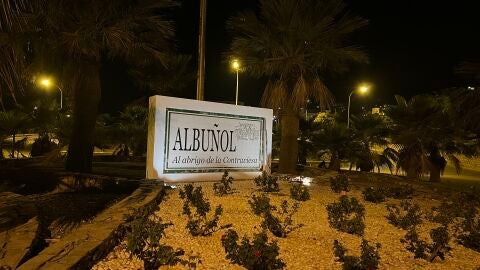 ALBU&Ntilde;OL