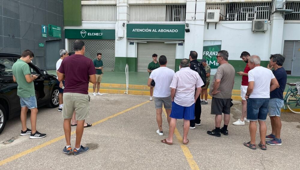 La cifra de nuevos abonados se dispara en el Elche.