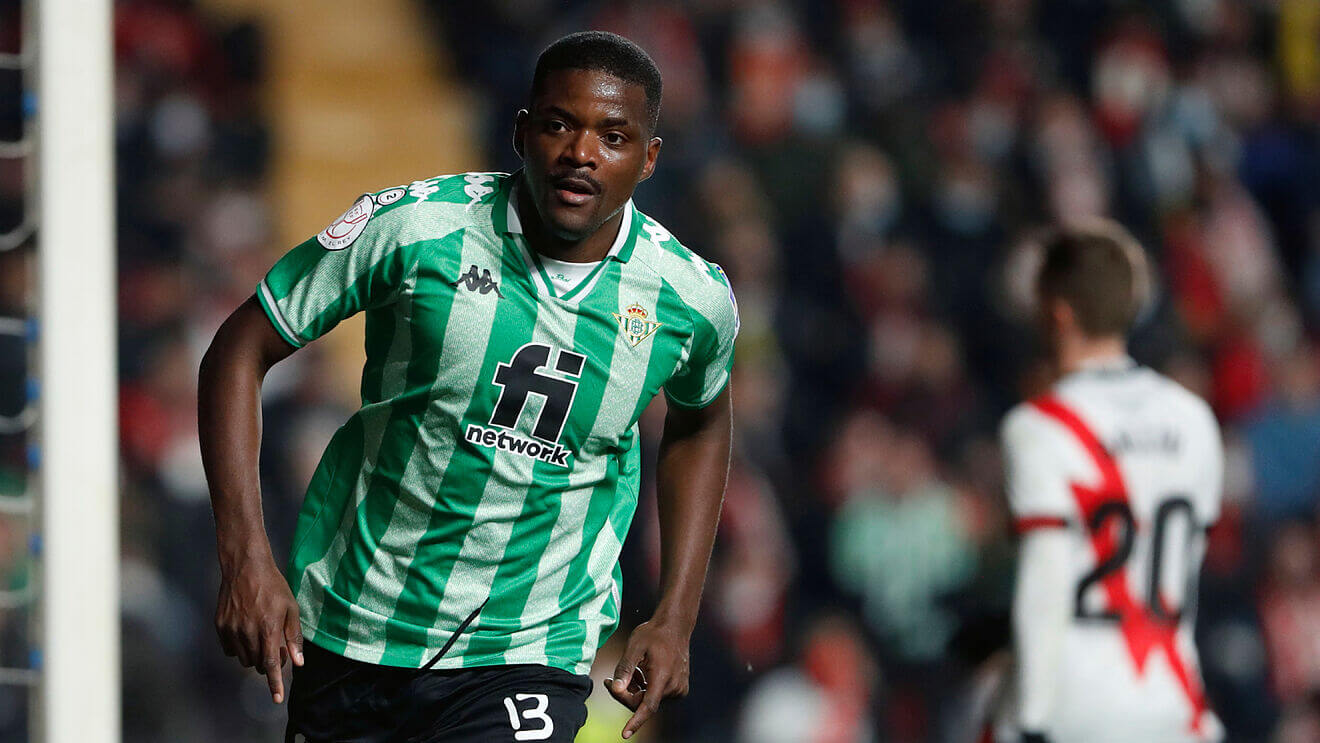 William Carvalho amaga... pero viaja a Inglaterra William Carvalho amaga... pero viaja a Inglaterra