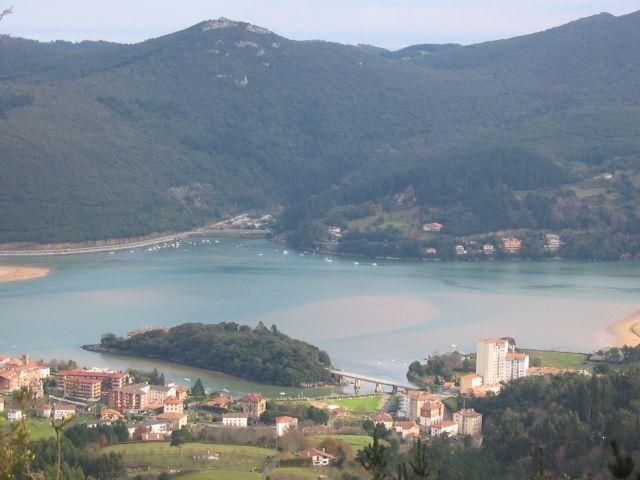 Más de Uno Bizkaia 08:20 Más de Uno Bizkaia 08:20