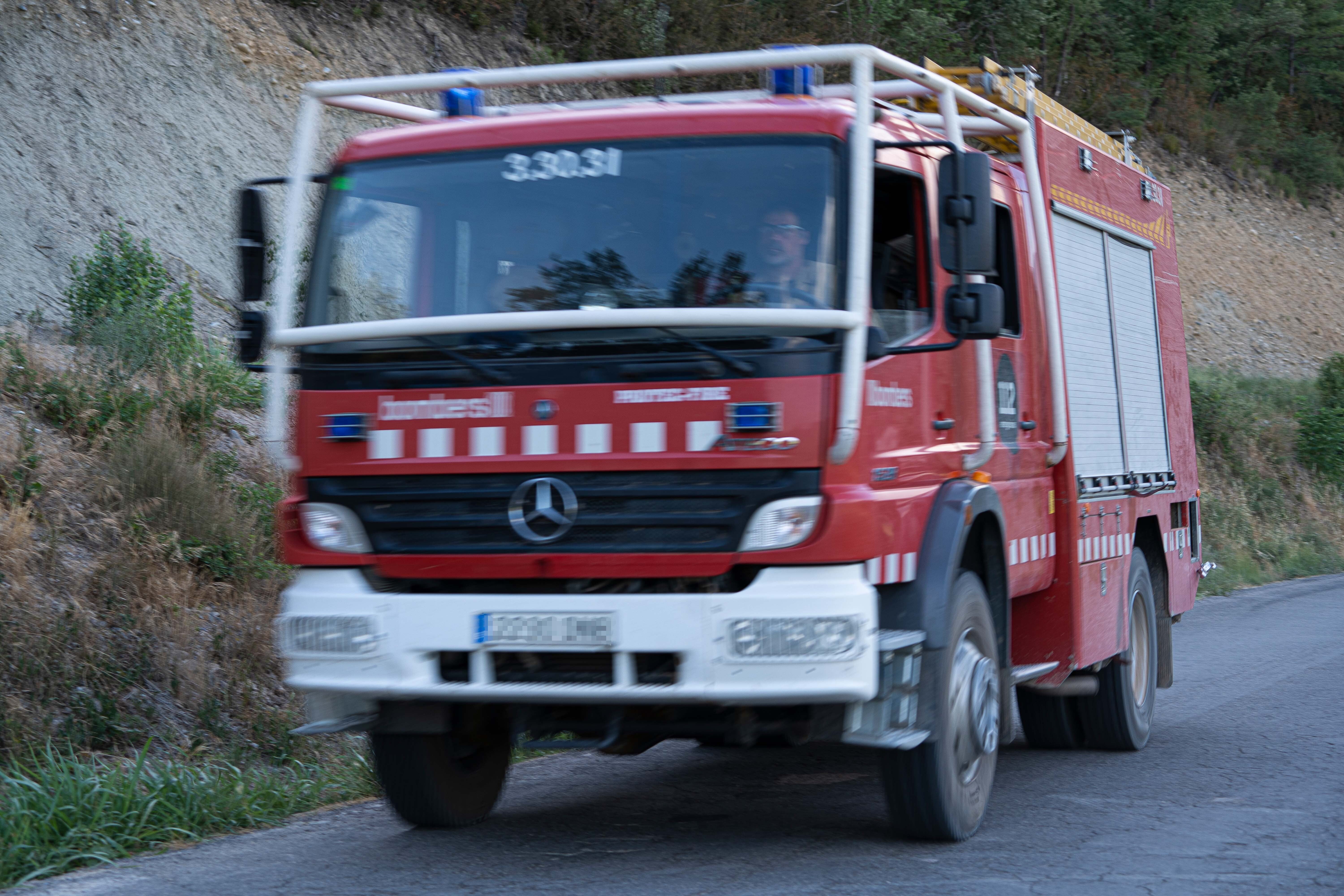 Al menos 15 heridos en una explosión de un bidón en la casa de Cultura de Girona Al menos 15 heridos en una explosión de un bidón en la casa de Cultura de Girona