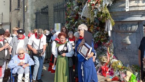 Ofrenda blusas veteranos 2022