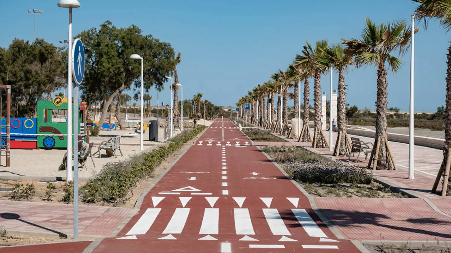 Abierta al público la ampliación del Paseo Marítimo de Almería