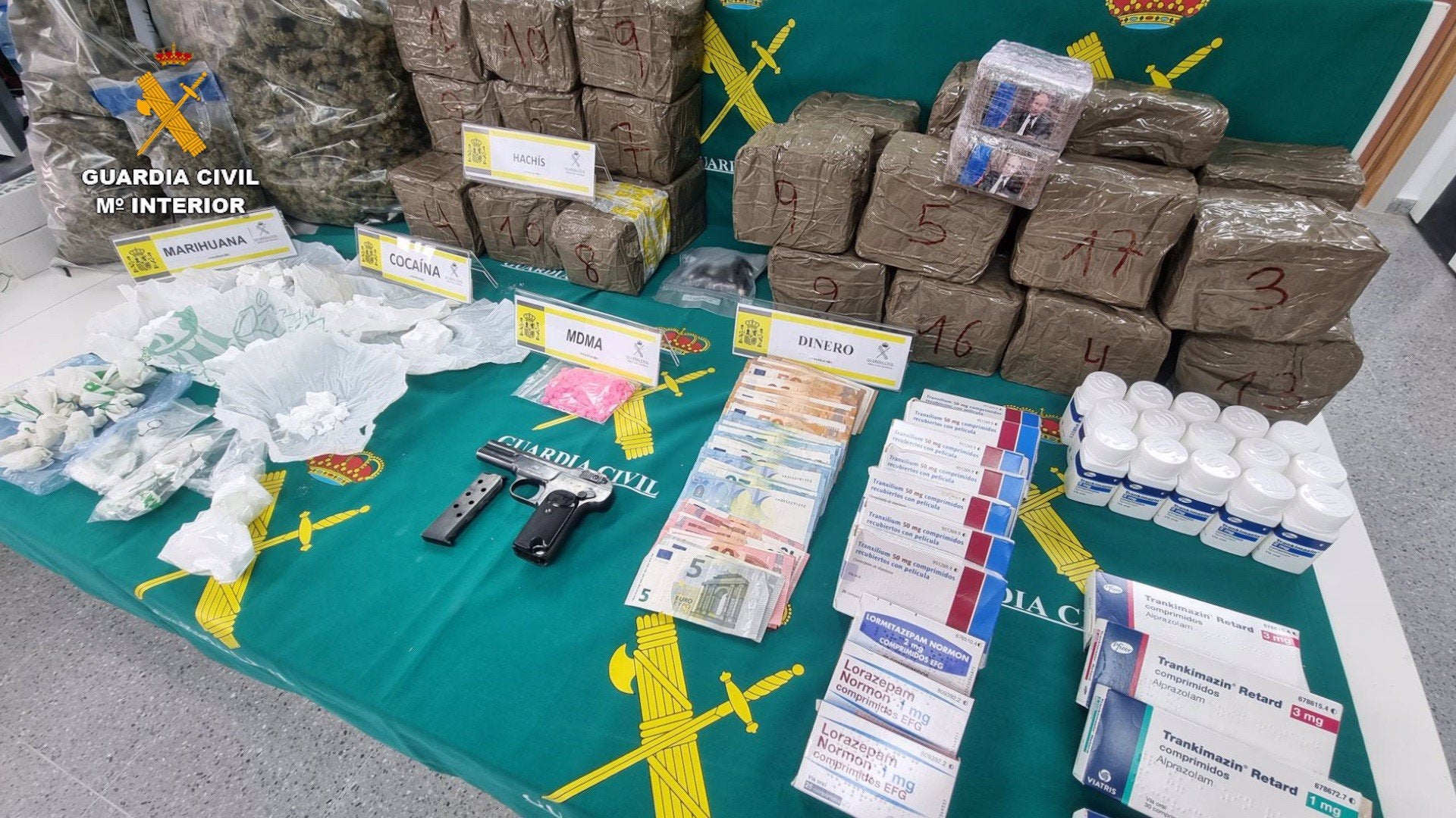 Desarticulado un grupo criminal, compuesto de tres personas, vecinos de las localidades cacereñas de Moraleja y Villanueva de la Sierra Desarticulado un grupo criminal, compuesto de tres personas, vecinos de las localidades cacereñas de Moraleja y Villanueva de la Sierra