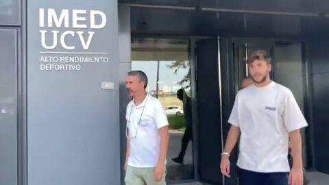 Nico González pasa el reconocimiento médico