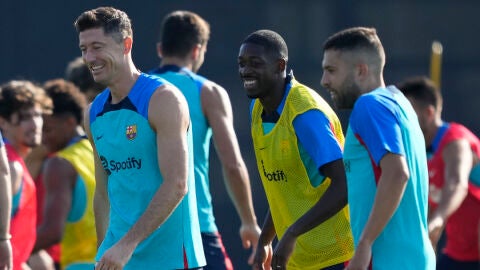 El Barça apura para inscribir a los fichajes