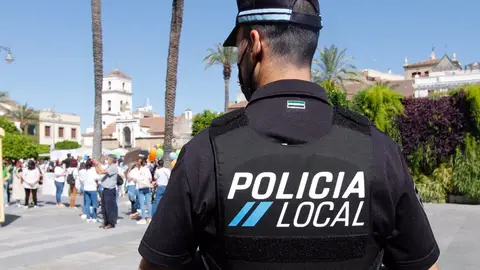 Detenido el presunto autor de un robo con fuerza o en un domicilio particular de la Calle Constantino Detenido el presunto autor de un robo con fuerza o en un domicilio particular de la Calle Constantino