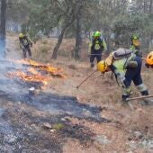 Efectivos del plan Infocan en la lucha contra las llamas