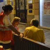 Voluntarios de la Unidad de Emergencia Social de Cruz Roja