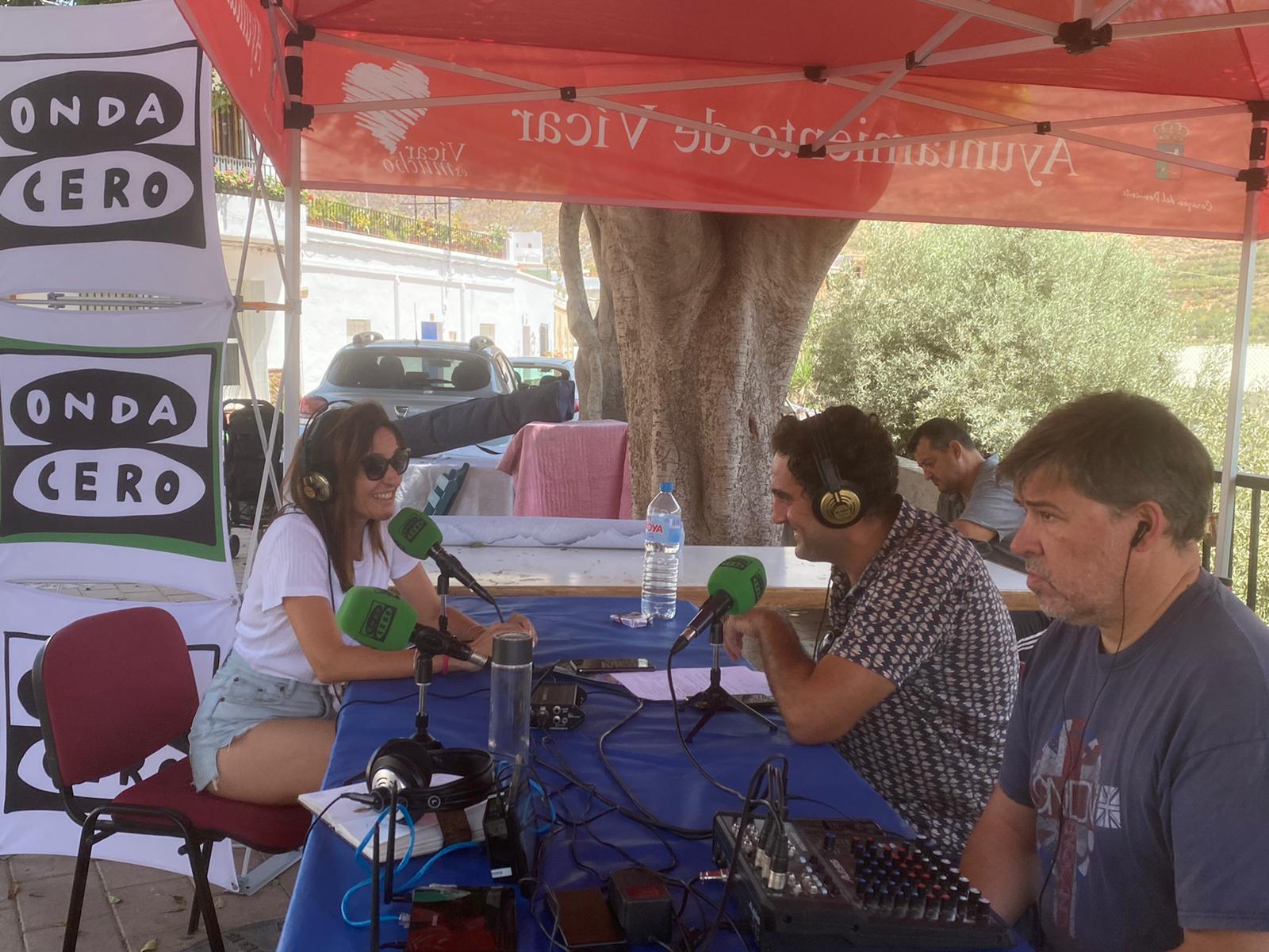 Hablamos con la concejala de Cultura de Vícar, Vanessa Ludueña, sobre el evento 'Paseando entre Velas' Hablamos con la concejala de Cultura de Vícar, Vanessa Ludueña, sobre el evento 'Paseando entre Velas'