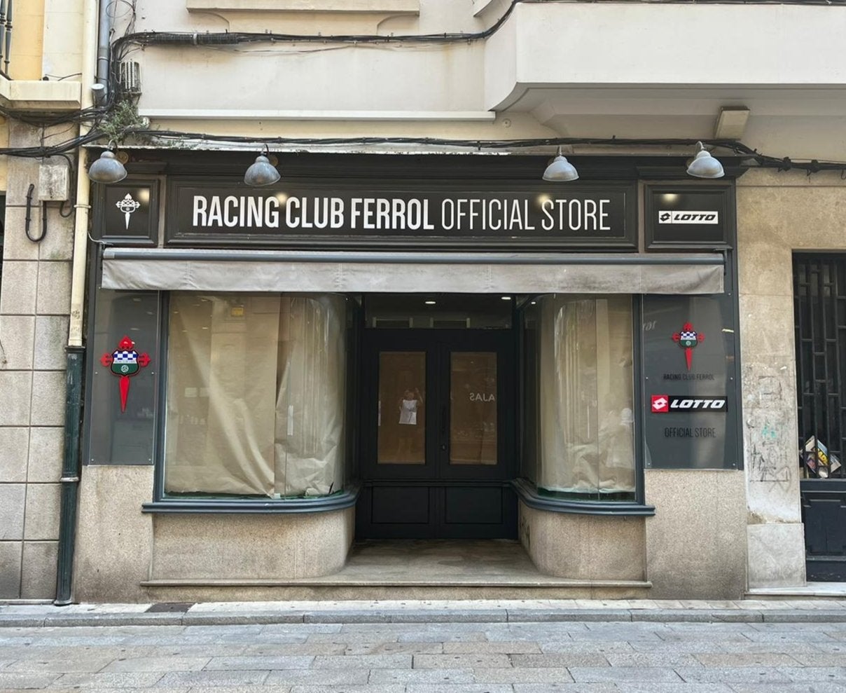 El Racing de Ferrol estrena tienda oficial y Retuerta no dudó un segundo para venir al Deportivo El Racing de Ferrol estrena tienda oficial y Retuerta no dudó un segundo para venir al Deportivo