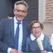 Jesús Martín, alcalde de Valdepeñas, junto a Inés Ibáñez Braña Jesús Martín, alcalde de Valdepeñas, junto a Inés Ibáñez Braña