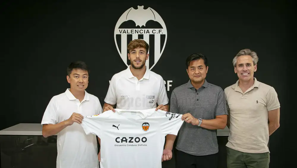 Nico González nuevo futbolista del Valencia Nico González nuevo futbolista del Valencia