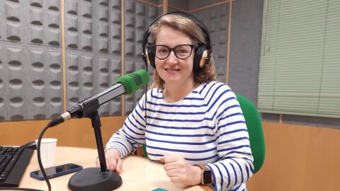 "Loenlasnubes" es Lorena Bembibre nos visita cada s&aacute;bado para estar en las nubes con buenos libros y en compa&ntilde;&iacute;a de personas interesantes.