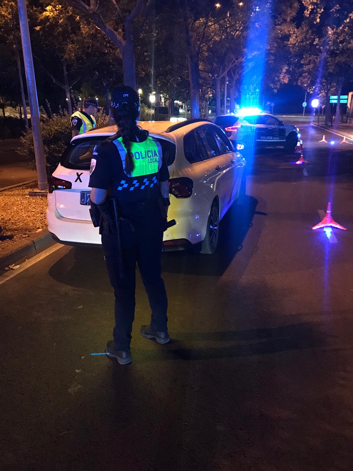 Detienen a dos jóvenes por desobedecer y agredir a agentes de la Policía Local en Ciudad Real Detienen a dos jóvenes por desobedecer y agredir a agentes de la Policía Local en Ciudad Real