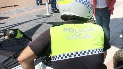 Imagen de archivo de un agente de la Polic&iacute;a Local