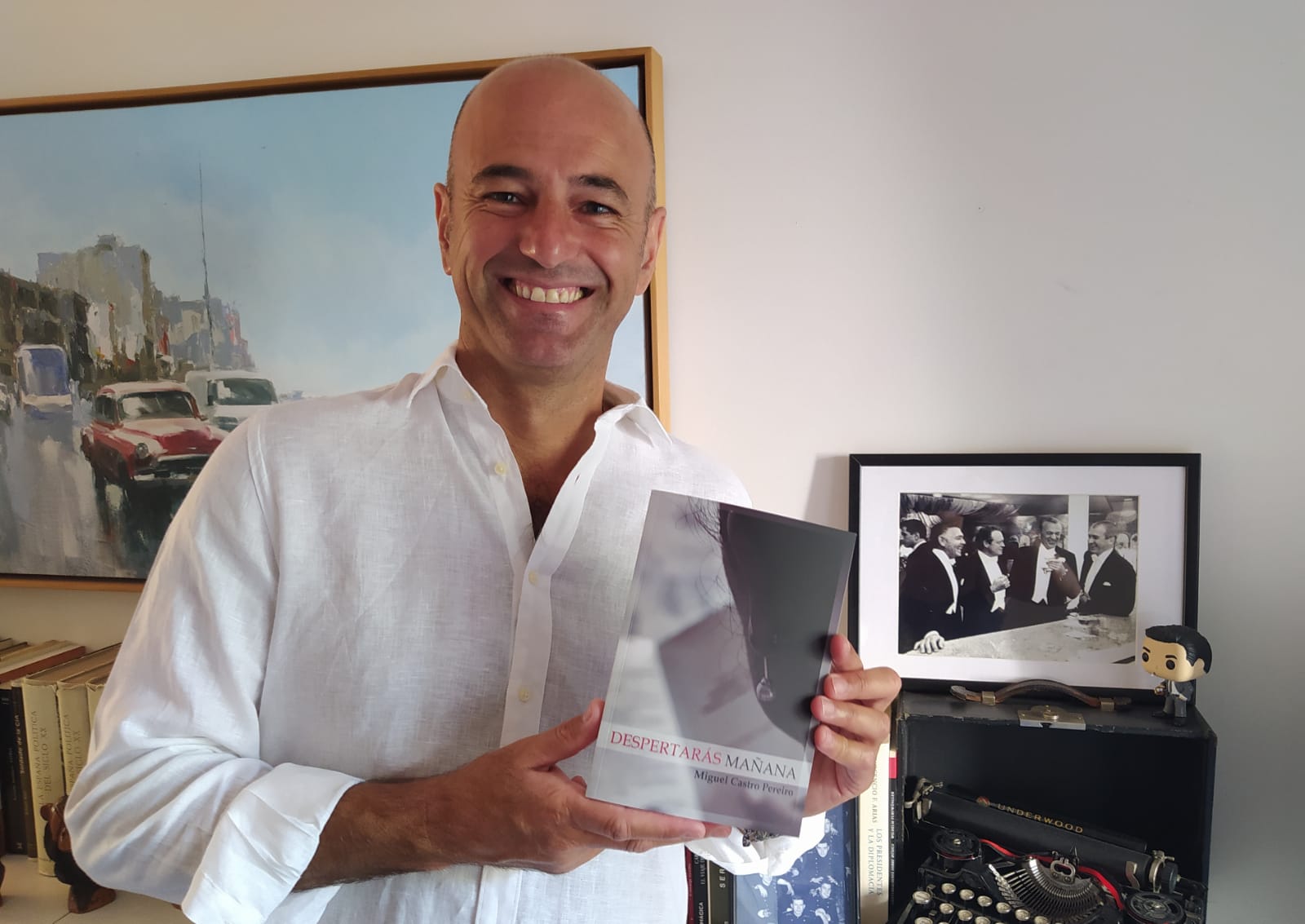 Miguel Castro Pereiro presenta su novela 'Despertarás mañana' en 'Más de Uno Alicante' Miguel Castro Pereiro presenta su novela 'Despertarás mañana' en 'Más de Uno Alicante'