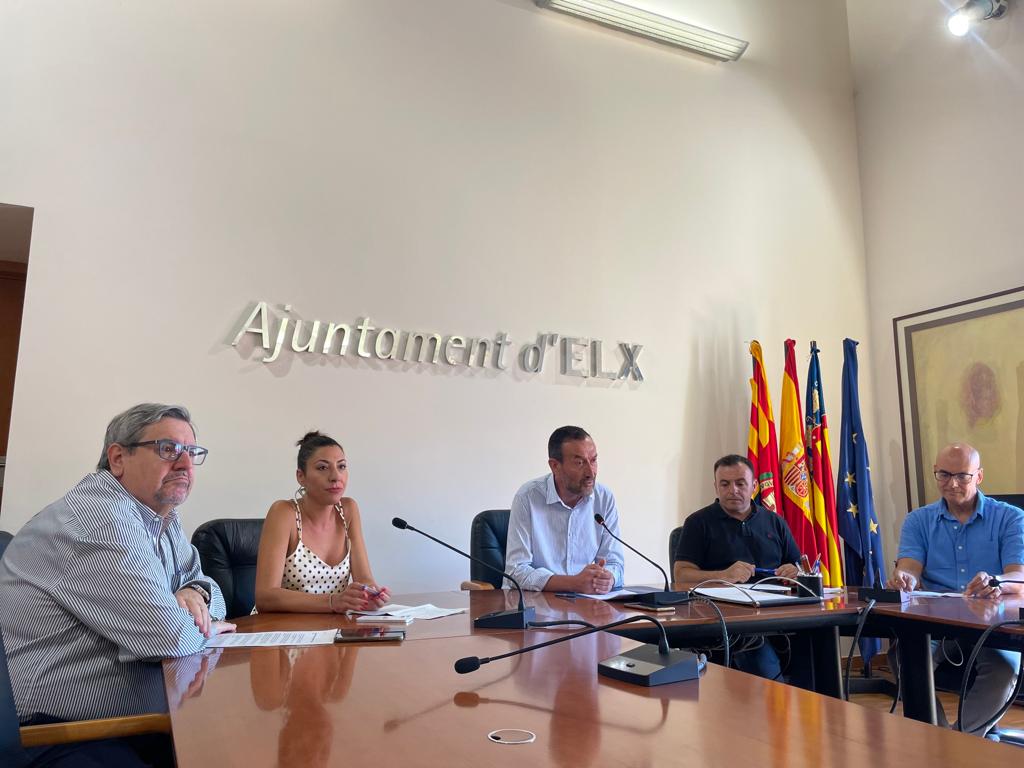 El Ayuntamiento de Elche busca la visibilidad de las fiestas de agosto en la Comunidad Valenciana El Ayuntamiento de Elche busca la visibilidad de las fiestas de agosto en la Comunidad Valenciana