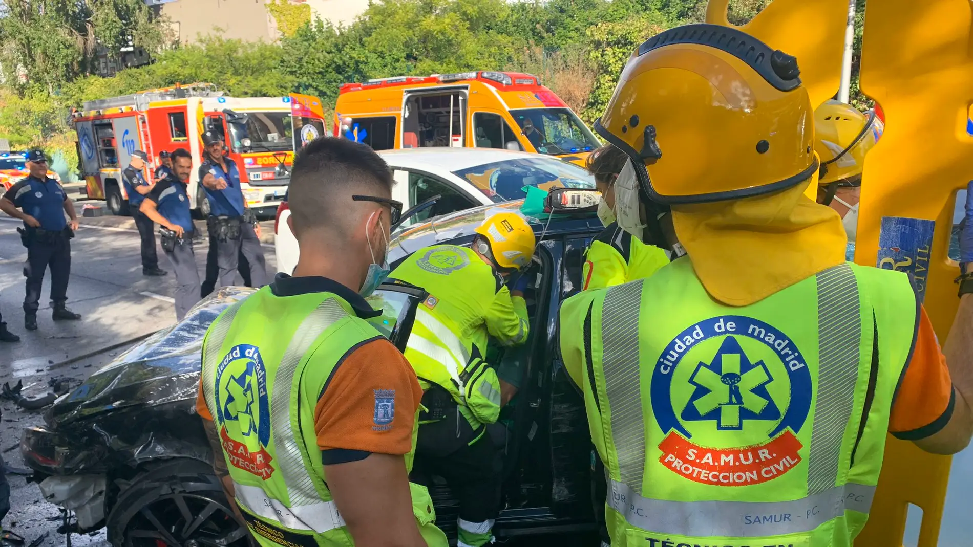 Un fallecido y tres heridos en un accidente de tráfico en un túnel de Madrid