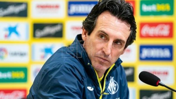 Unai Emery se deshace en elogios a Cavani Unai Emery se deshace en elogios a Cavani