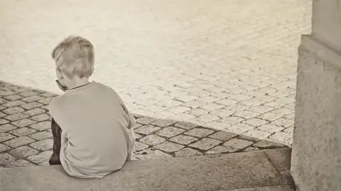 niño solo niño solo