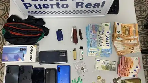 Imagen de lo incautado por la Policía Local de Puerto Real