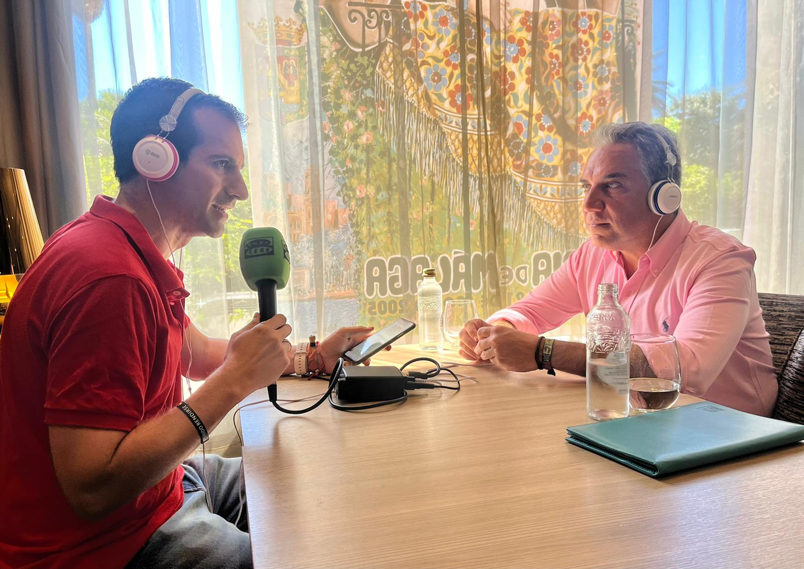 Elías Bendodo: “Málaga tenía ganas de feria, pero pido que sea con prudencia” Elías Bendodo: “Málaga tenía ganas de feria, pero pido que sea con prudencia”