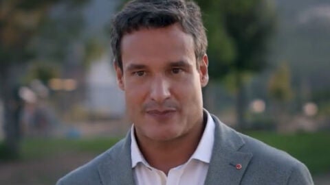 Per tel&egrave;fon i amb la veu que molts reconeixeran dels telenot&iacute;cies, Carles Costa ha compartit algunes claus sobre el periodisme i sobre el fet de treballar a l&rsquo;estranger.