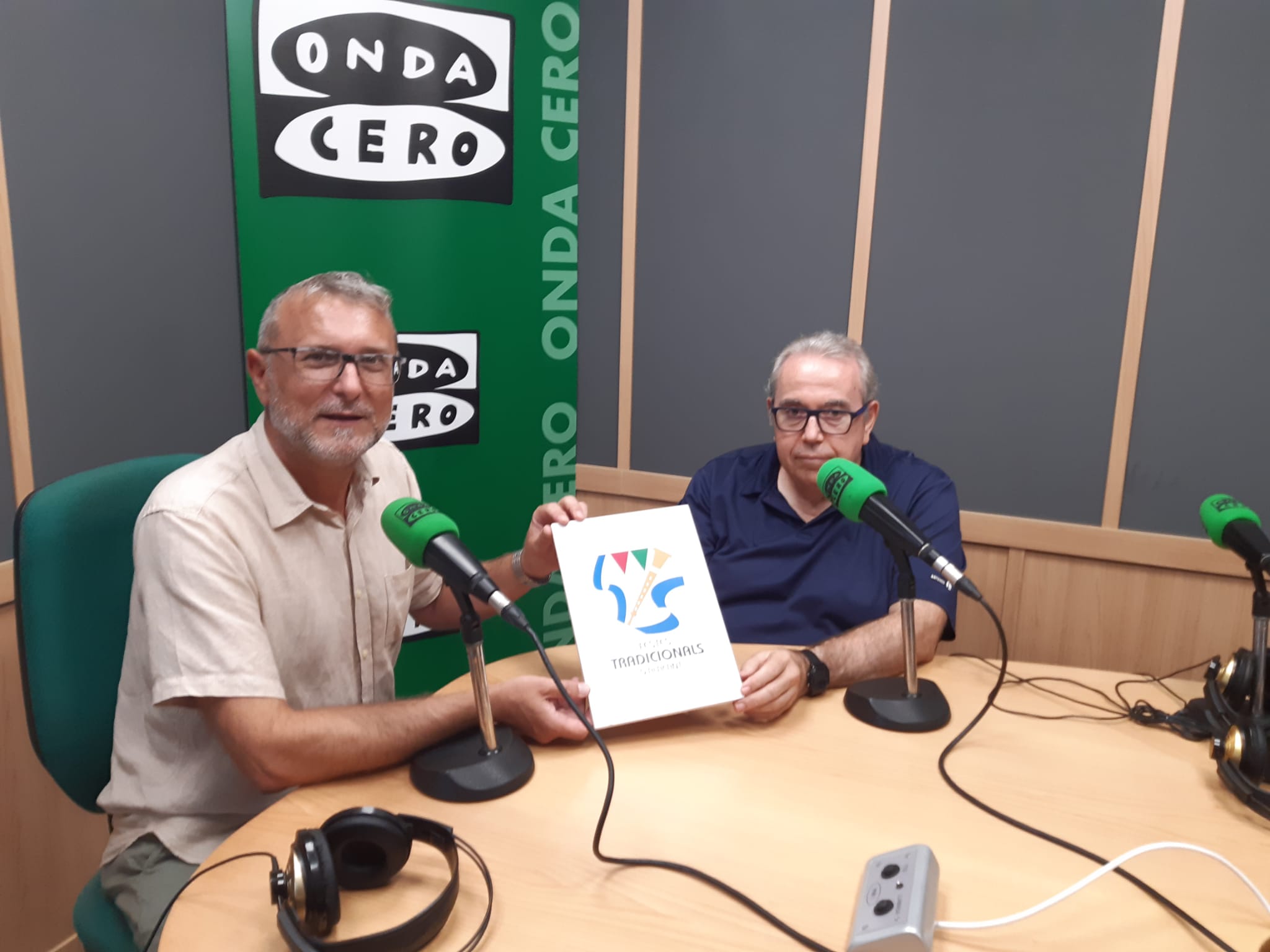 Festes Tradicionals d'Alacant publicará el dossier presentado al Consell para ser de Interés Turístico Local Festes Tradicionals d'Alacant publicará el dossier presentado al Consell para ser de Interés Turístico Local