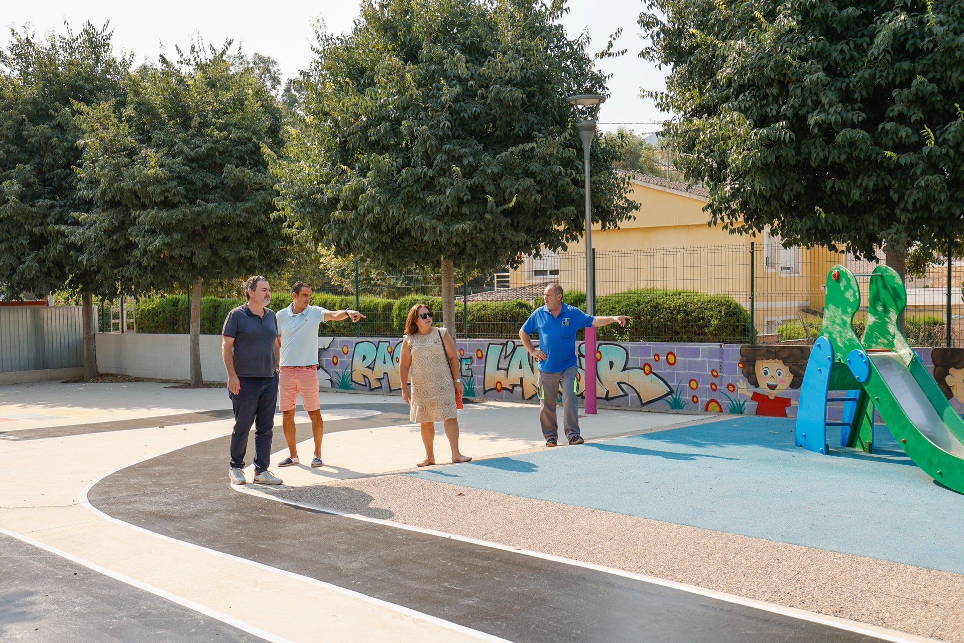 L'Alfàs del Pi invierte 20.000 euros en la puesta a punto de los colegios públicos L'Alfàs del Pi invierte 20.000 euros en la puesta a punto de los colegios públicos