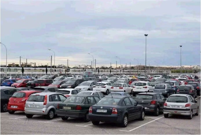 El aparcamiento disuasorio junto a la estación de Albal estará operativo en 2023 El aparcamiento disuasorio junto a la estación de Albal estará operativo en 2023