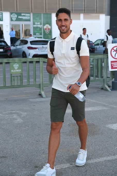 Fidel Chaves deja el Elche Fidel Chaves deja el Elche