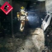 bomberos benidorm coche calcinado